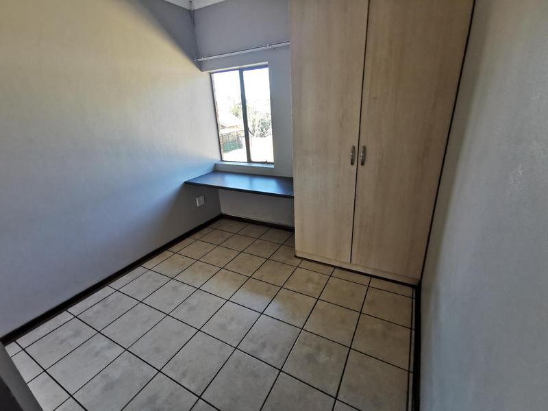 To Let 1 Bedroom Property for Rent in Bult West North West